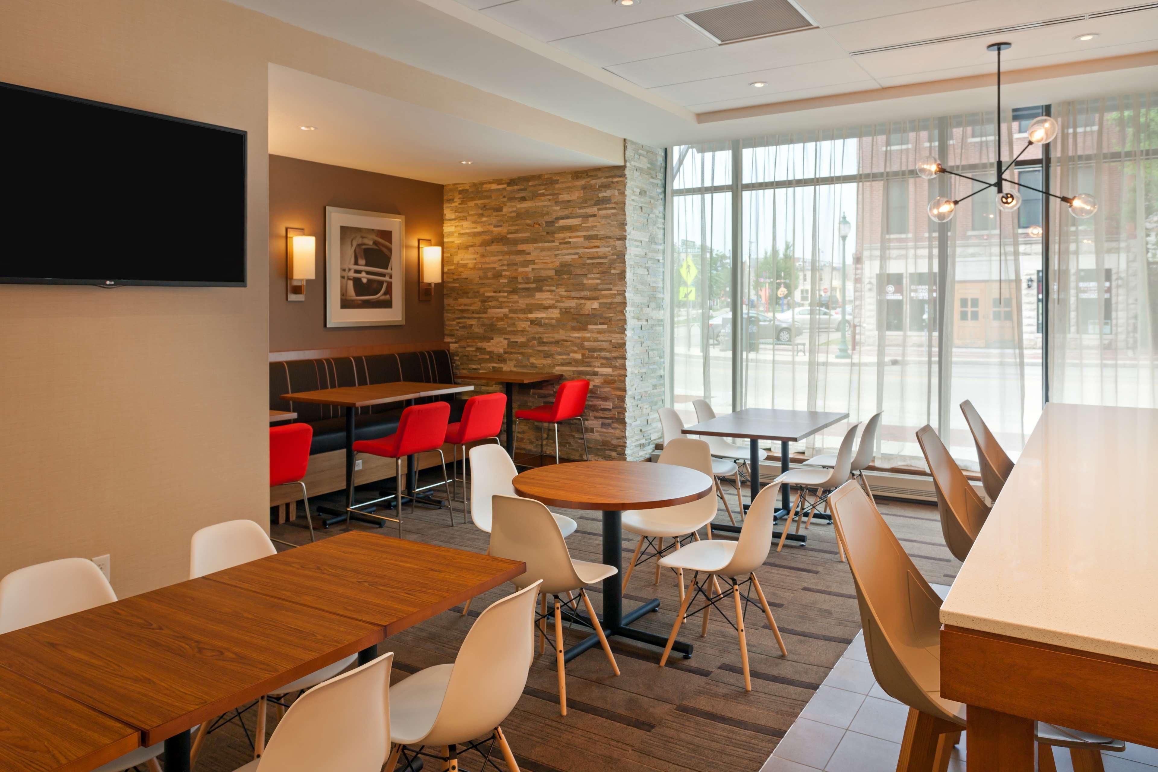 Hyatt Place Bloomington Indiana Eksteriør billede